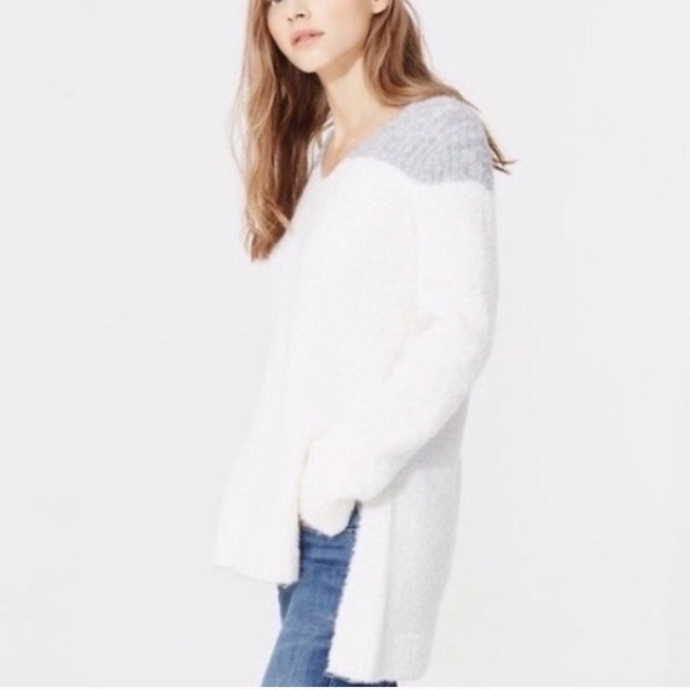 Lou & Grey Oversized Alpaca Sweater Gray & White S